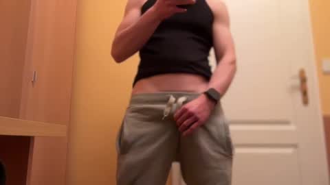 Tom online show from January 2025 07:59:02 PM