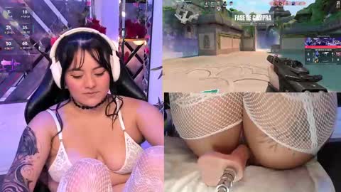 Aura online show from March 2025 04:03:02 PM