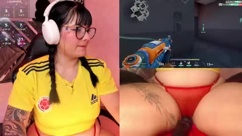 Aura online show from October 2025 01:53:02 PM