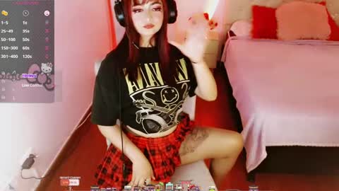 Moon online show from October 2025 08:17:01 PM