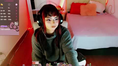 Moon online show from October 2025 07:44:01 PM