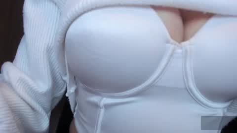 eternalmuse online show from January 2026 09:00:01 AM