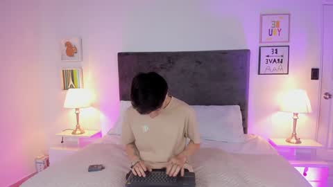 ethan and ava online show from February 2025 01:43:01 PM