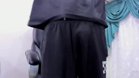 Ethan online show from December 2024 11:06:02 PM