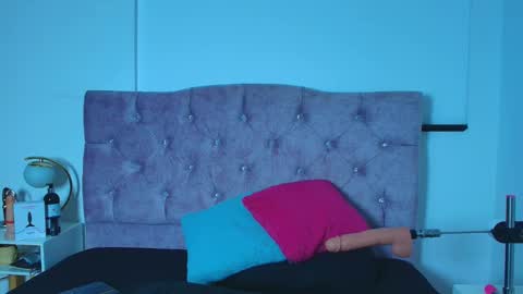 Snapshot of ethan_briggs chatting on February 2026 04:19:01 AM ethan online show from February 2026 04:19:01 AM