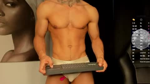 Snapshot of ethan_devis7 chatting on June 2026 08:35:01 PM Ethan - Independent model online show from June 2026 08:35:01 PM