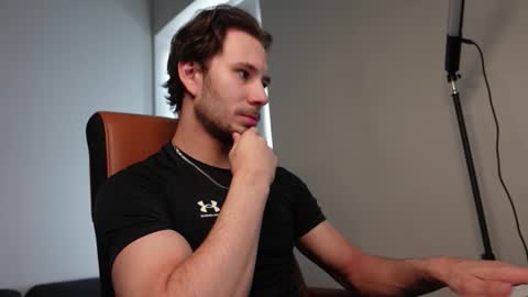 Snapshot of ethan_fyre1 chatting on October 2025 01:14:01 PM Ethan online show from October 2025 01:14:01 PM