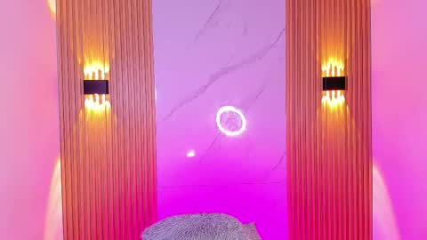 ethan_thouse online show from November 2025 07:07:02 PM