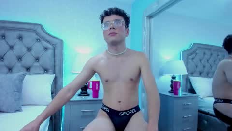 Ethan Leroy online show from October 2025 11:42:01 AM