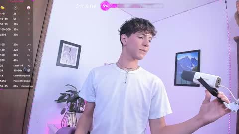 Ethan Ross online show from April 2026 10:25:02 PM