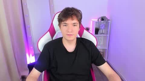Snapshot of ethansinful chatting on October 2025 09:02:01 PM Ethan online show from October 2025 09:02:01 PM