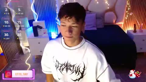 ette online show from December 2025 04:09:01 AM