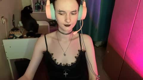 Snapshot of eunabiddlecome chatting on May 2026 10:47:01 AM Kate online show from May 2026 10:47:01 AM