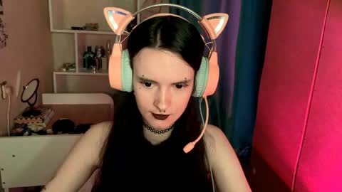 Snapshot of eunabiddlecome chatting on May 2026 05:02:02 AM Kate online show from May 2026 05:02:02 AM