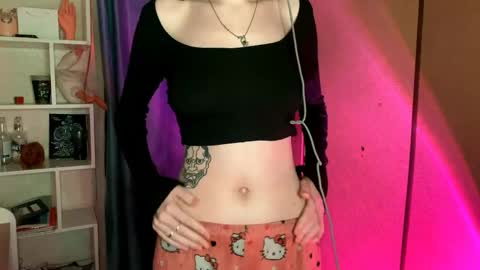 Snapshot of eunabiddlecome chatting on May 2026 05:23:01 AM Kate online show from May 2026 05:23:01 AM
