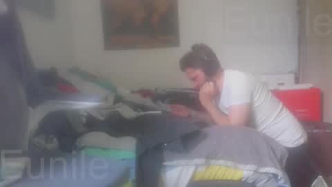 Snapshot of eunile chatting on May 2026 01:07:02 PM eunile online show from May 2026 01:07:02 PM