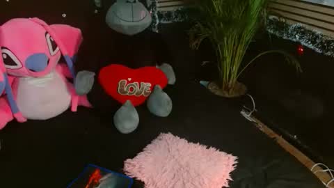 eva_06 online show from December 2025 05:12:02 AM