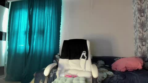 Eva online show from May 2026 09:38:01 AM