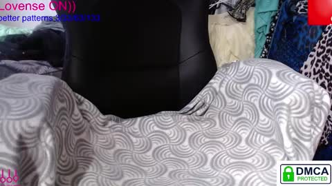 Snapshot of eva_blond_hot chatting on October 2025 09:57:01 AM Eva online show from October 2025 09:57:01 AM