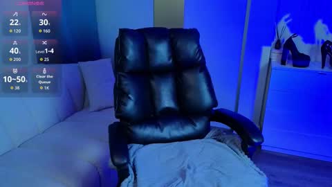 Snapshot of eva_conors_ chatting on October 2025 01:25:01 AM Eva online show from October 2025 01:25:01 AM