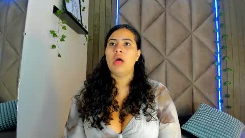 EVA DAEMON  online show from April 2026 11:46:02 AM