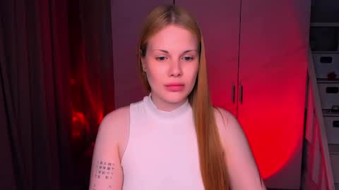 Snapshot of eva_ellis chatting on June 2026 11:49:02 AM Eva online show from June 2026 11:49:02 AM