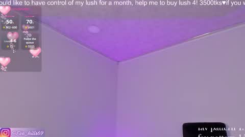 Eva  online show from December 2025 10:57:01 AM