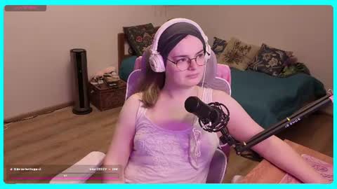 Snapshot of eva_katt chatting on June 2026 01:34:01 PM Gamer Katt online show from June 2026 01:34:01 PM