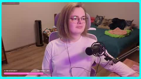 Snapshot of eva_katt chatting on July 2026 12:23:01 PM Gamer Katt online show from July 2026 12:23:01 PM