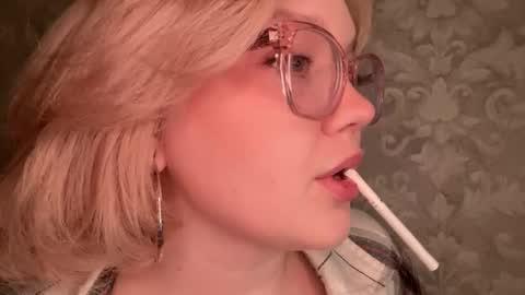 eva_kittenn online show from September 2025 11:04:02 PM