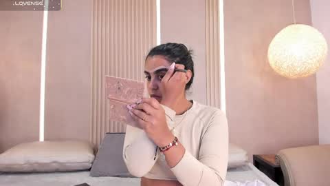 Snapshot of eva_lain chatting on May 2026 11:37:02 AM Eva online show from May 2026 11:37:02 AM