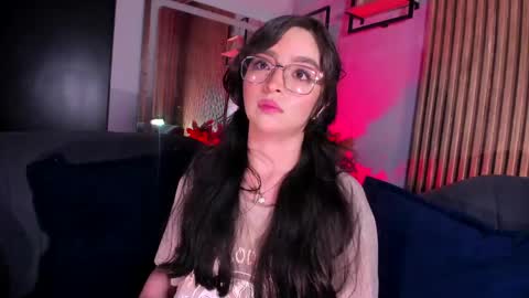 Snapshot of eva_macalliter chatting on May 2026 03:12:01 AM Angelinne online show from May 2026 03:12:01 AM