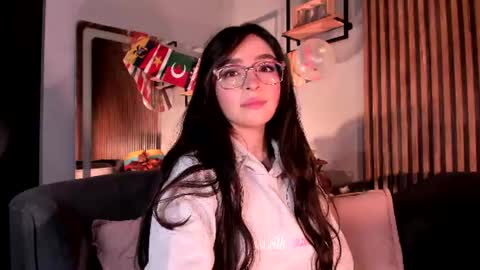 Snapshot of eva_macalliter chatting on July 2026 03:32:01 AM Angelinne online show from July 2026 03:32:01 AM