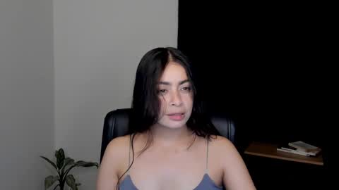 eva_monn online show from September 2025 12:21:02 AM