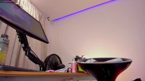 Eva online show from January 2025 02:04:01 PM