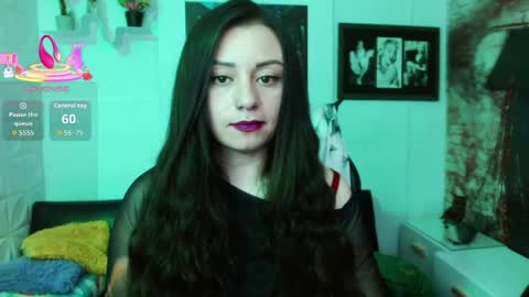 Snapshot of eva_rosell chatting on April 2026 02:45:02 PM Eva online show from April 2026 02:45:02 PM