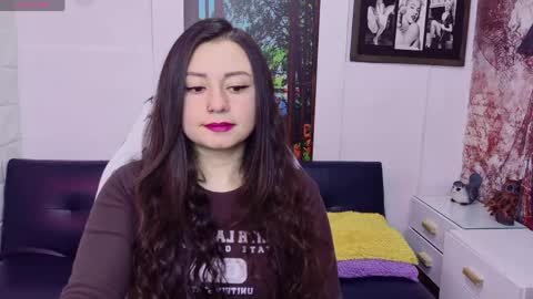 Snapshot of eva_rosell chatting on May 2026 02:46:01 PM Eva online show from May 2026 02:46:01 PM