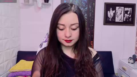 Snapshot of eva_rosell chatting on May 2026 03:07:01 PM Eva online show from May 2026 03:07:01 PM