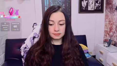 Snapshot of eva_rosell chatting on June 2026 03:28:02 PM Eva online show from June 2026 03:28:02 PM