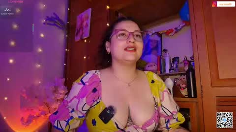 Snapshot of eva_rosse69 chatting on May 2026 02:45:01 PM Eva online show from May 2026 02:45:01 PM
