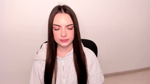 Eva online show from March 2025 01:32:02 PM