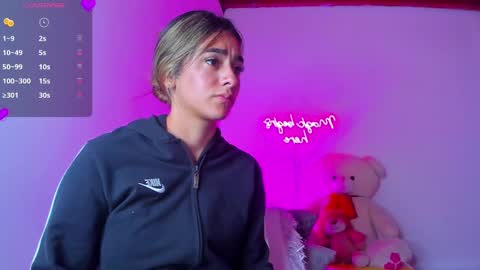 Eva Shinee online show from January 2025 01:41:02 PM