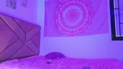 Eva Sin online show from July 2026 07:20:02 PM