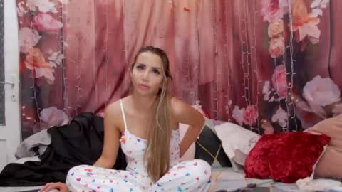 Eva online show from April 2026 06:12:01 PM