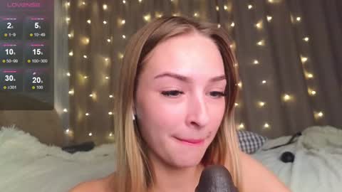 Hello Im Eva online show from December 2024 04:51:01 PM