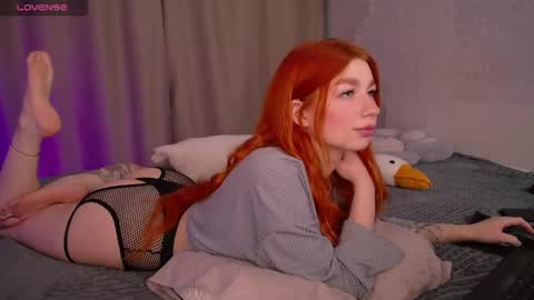 Snapshot of evaa_moonn_ chatting on December 2024 02:53:02 AM Eva online show from December 2024 02:53:02 AM