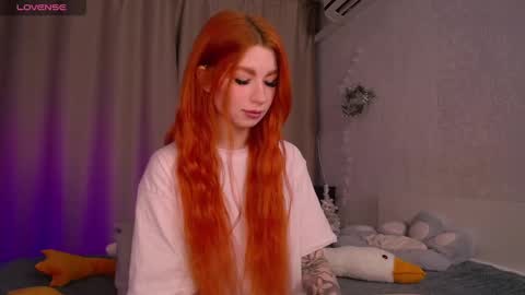 Snapshot of evaa_moonn_ chatting on December 2024 09:45:01 AM Eva online show from December 2024 09:45:01 AM