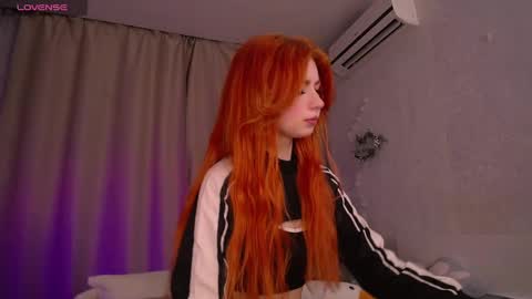 Snapshot of evaa_moonn_ chatting on January 2025 08:52:01 AM Eva online show from January 2025 08:52:01 AM