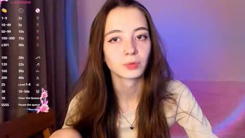 evabradly online show from October 2025 06:41:02 PM