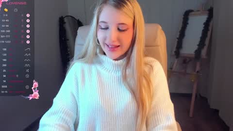 Eva  online show from December 2024 02:41:01 AM